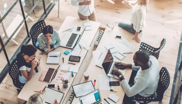 Cession de 30% des parts d'une Agence de Communication | Recherche Directeur-Associé