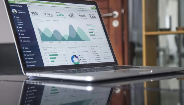 Agence SEA/SEO Paris en croissance, clients grands comptes